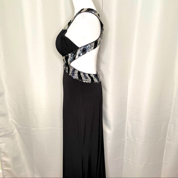 Betsy & Adam cutout sequin gown - Picture 3 of 7